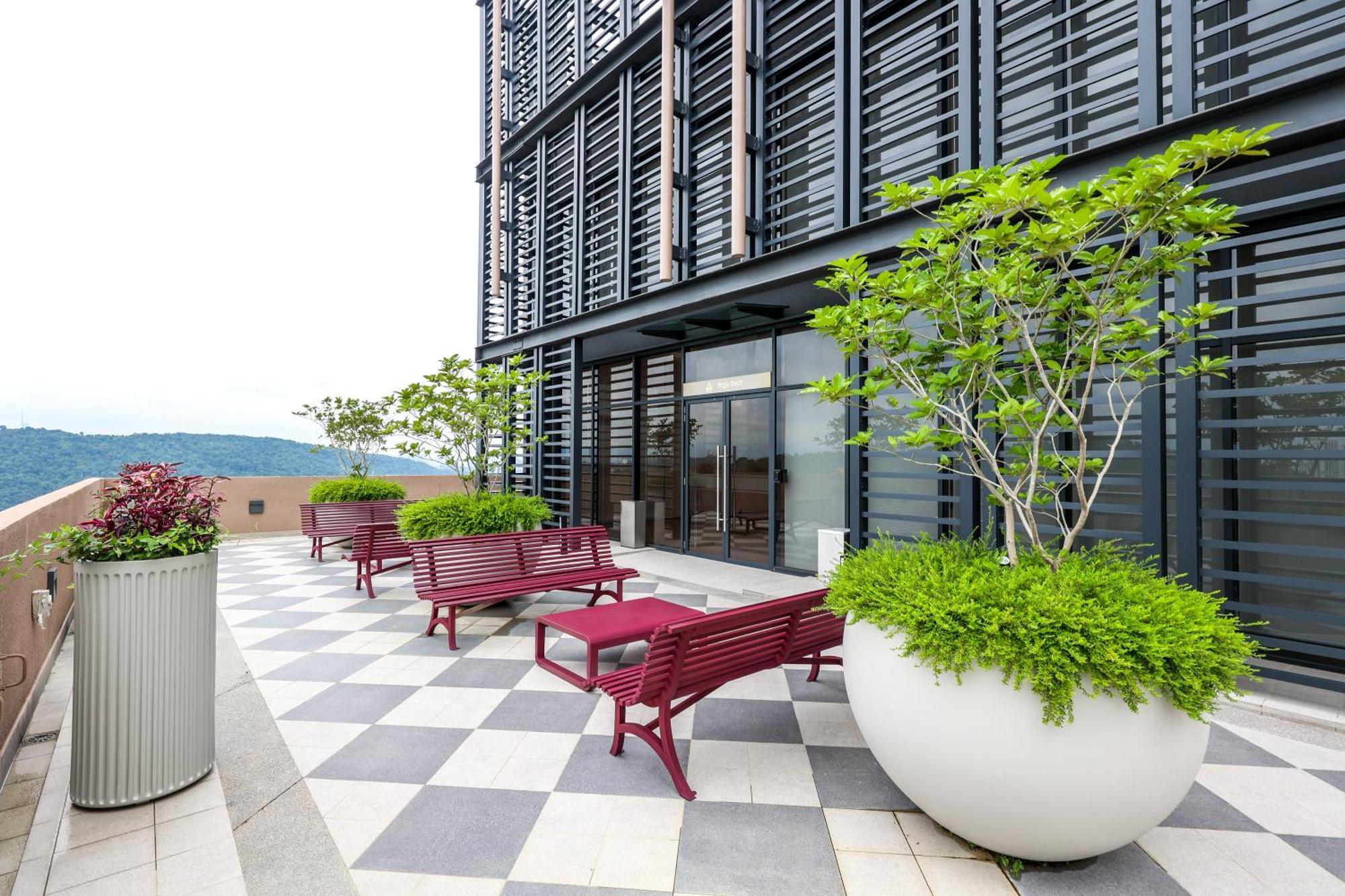 Mossaz Suites By Mykey Petaling Jaya Esterno foto